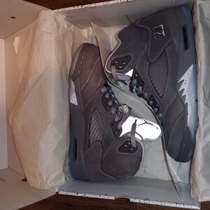 Air Jordan 5 Wolf Grey